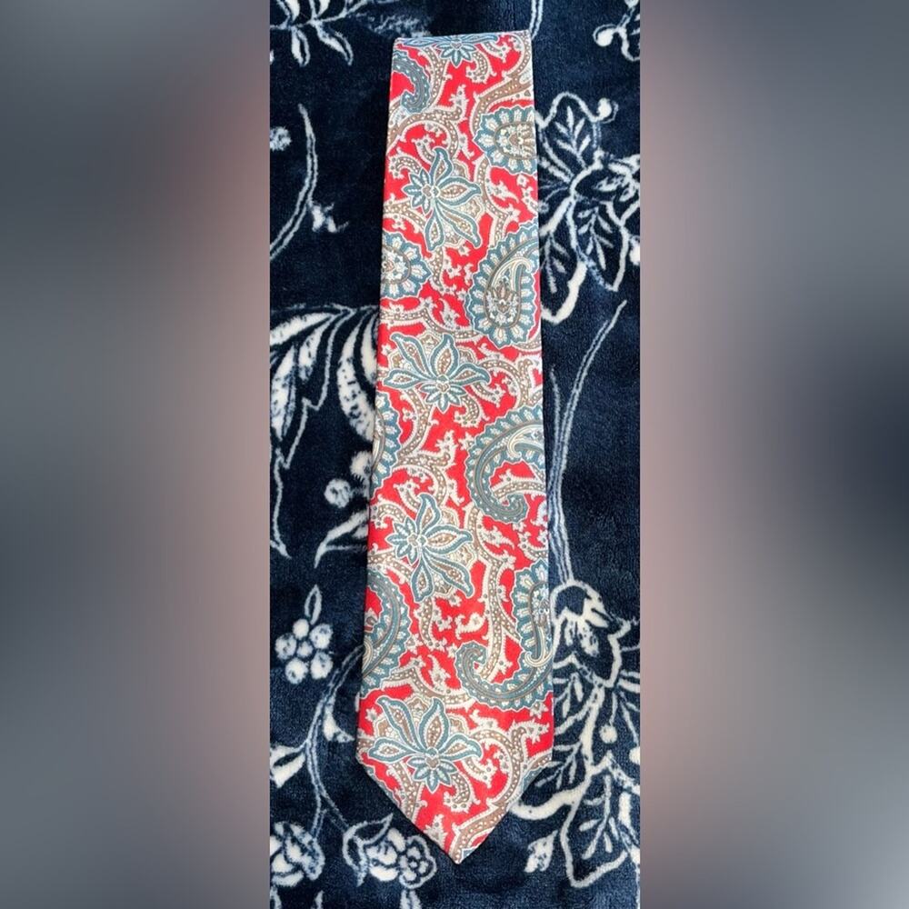 Etienne Aigner Red Blue Paisley Necktie